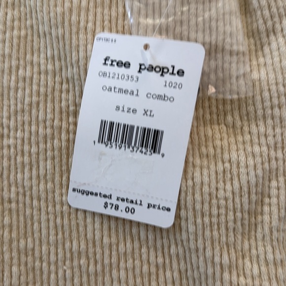 Free People sweater top - Picture 4 of 4